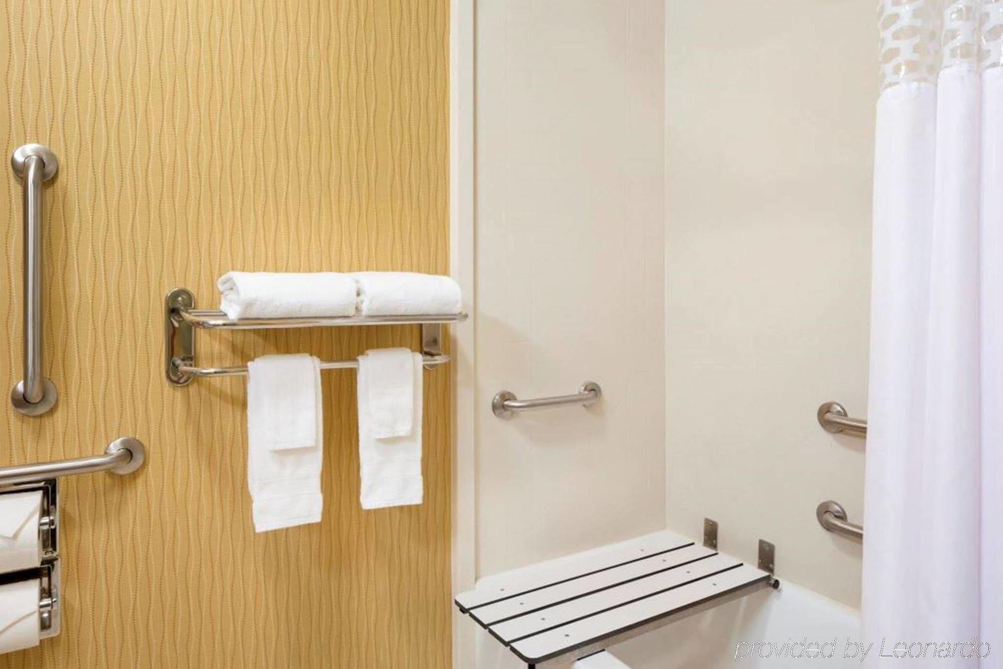 Hampton Inn Akron-Fairlawn Montrose Екстер'єр фото